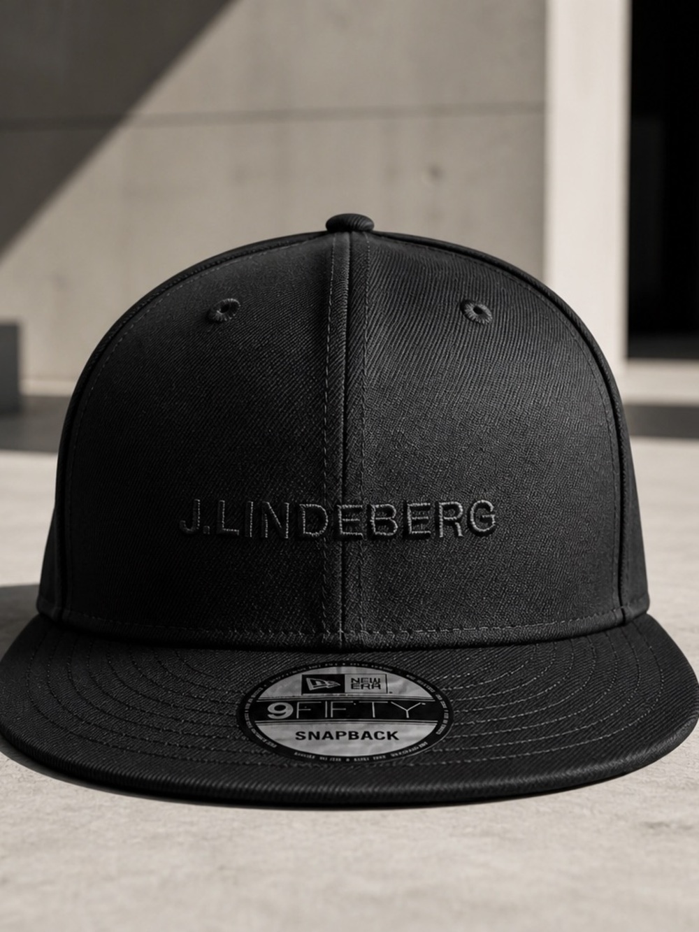 NWT J. Lindeberg Men’s Black Baseball Cap Golf Hat - Adjustable Snap Back